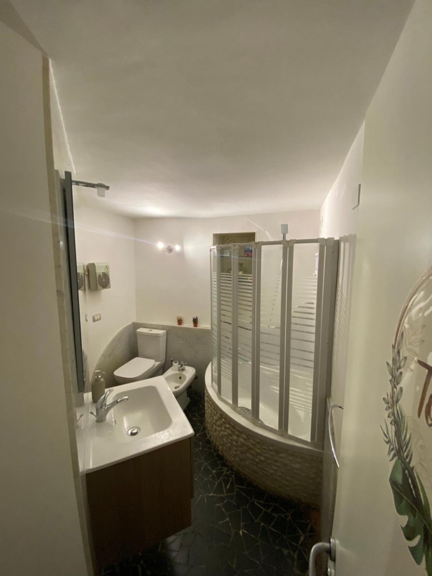 Ciuri Tuttu L'Annu Rooms Катания Экстерьер фото
